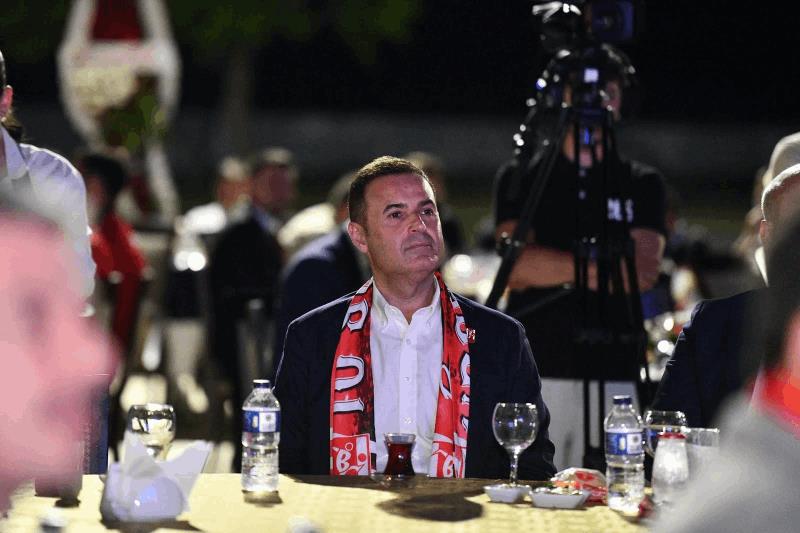 balikesirspor-sevdasi-icin-memleket-tek-yurek