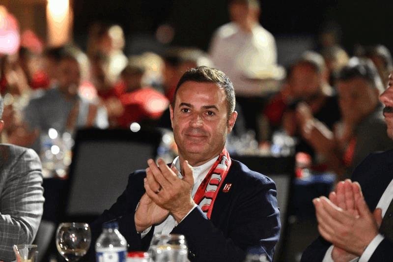 balikesirspor-sevdasi-icin-memleket-tek-yurek