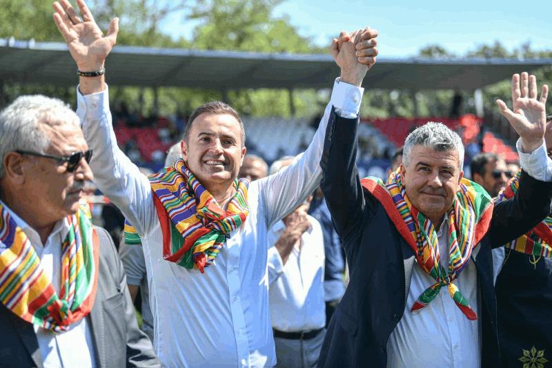 geleneksel-kurtdereli-mehmet-pehlivan-yagli-gureslerinin-1-gunu-kortejle-sona-erdi