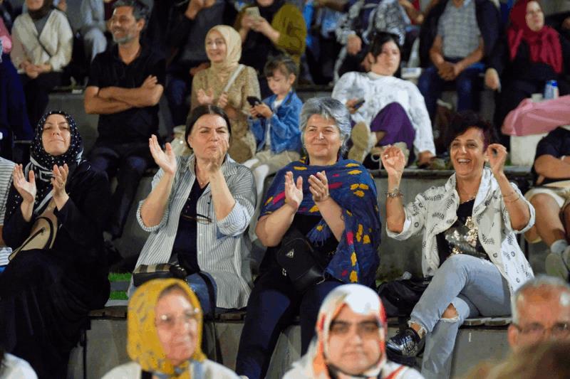 babalar-gununde-buyuksehirden-anlamli-konser