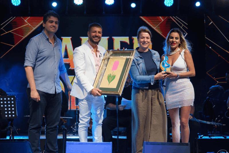 babalar-gununde-buyuksehirden-anlamli-konser