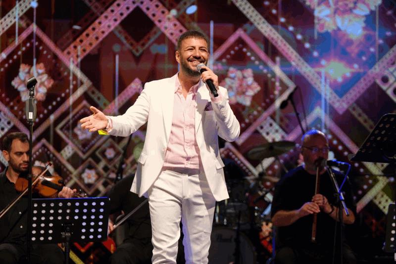 babalar-gununde-buyuksehirden-anlamli-konser