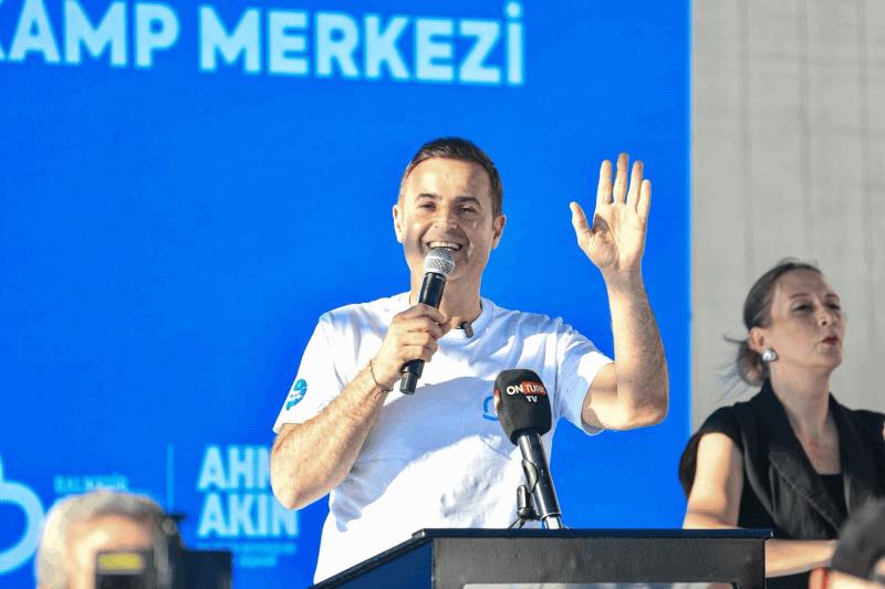 akindan-spora-ve-sporcuya-buyuk-destek