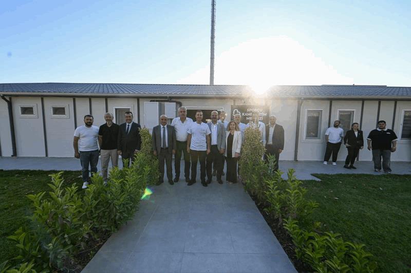 akindan-spora-ve-sporcuya-buyuk-destek