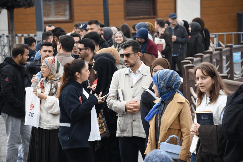 balikesirde-2-kitap-fuari-10-gunde-216-bin-ziyaretciyi-agirladi