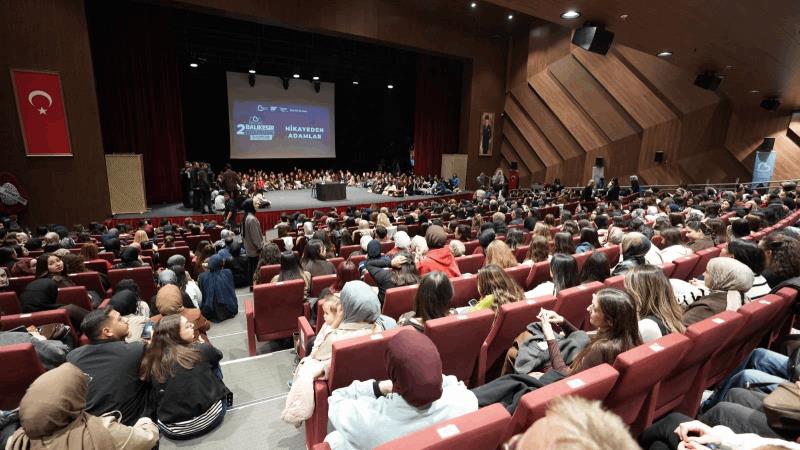 balikesirde-2-kitap-fuari-10-gunde-216-bin-ziyaretciyi-agirladi