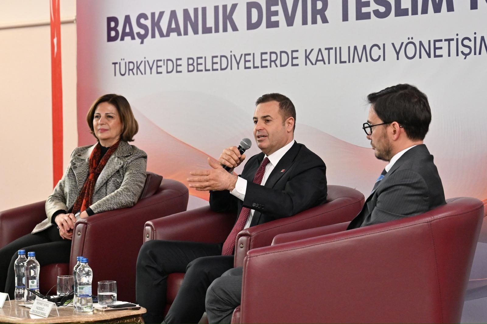 akin-kent-konseyleri-demokrasinin-yereldeki-en-guclu-temsilidir