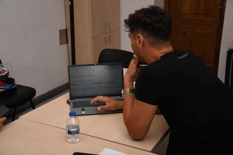 buyuksehir-gencleri-tercih-doneminde-yalniz-birakmiyor