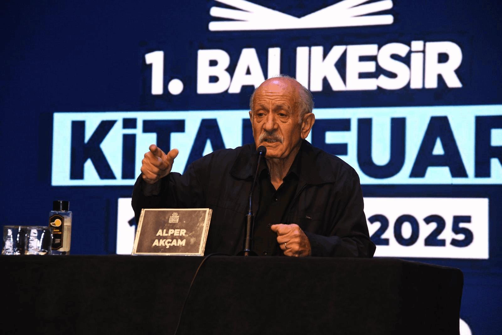 alper-akcam-tonguc-bu-ulkede-ataturkten-sonra-ikinci-isimdir