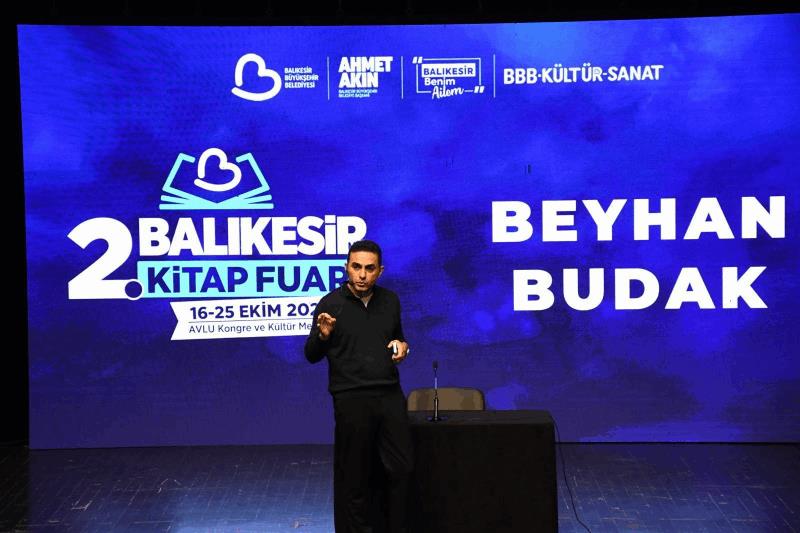 birbirinden-kiymetli-yazarlar-balikesir-kitap-fuarinda
