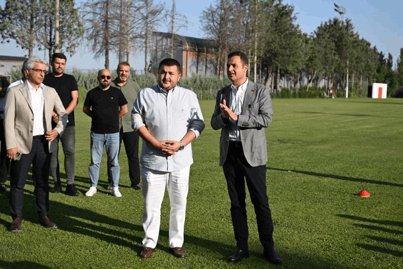 akindan-balikesirspora-sezon-oncesi-moral-ziyareti