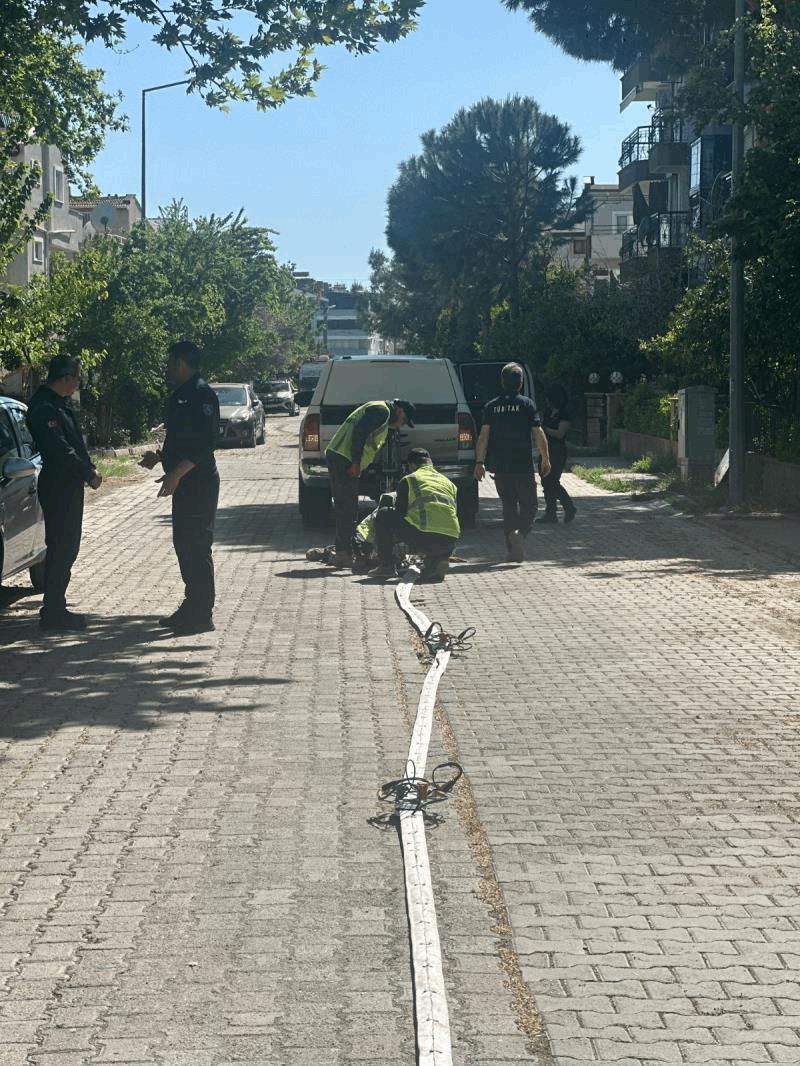 buyuksehir-20-ilcede-deprem-direncli-bir-kent-icin-sahada