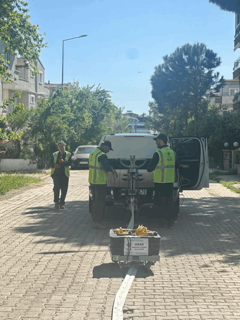 buyuksehir-20-ilcede-deprem-direncli-bir-kent-icin-sahada