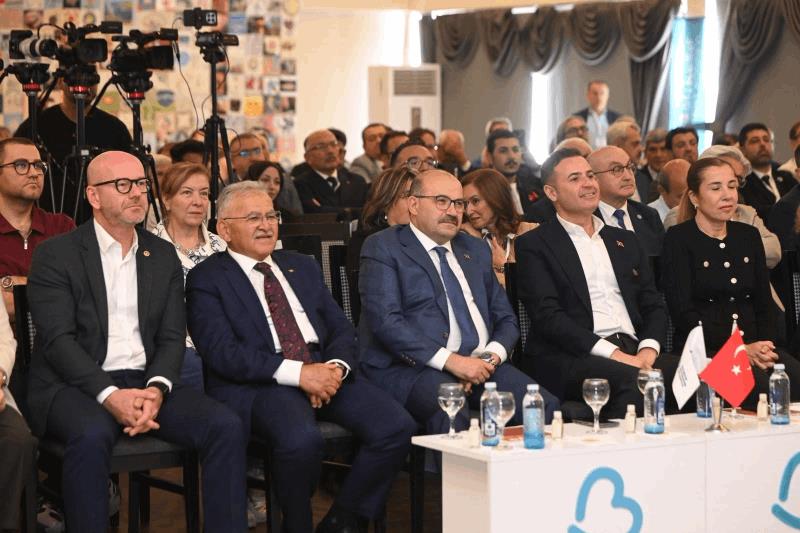 turkiyenin-kent-konseyleri-balikesirde-bulustu
