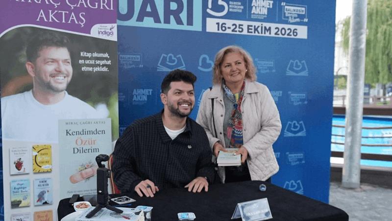 2-balikesir-kitap-fuari-hafta-sonu-doldu-tasti