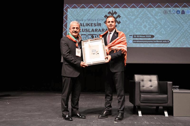 akin-balikesir-milli-birligin-ve-beraberligin-tam-merkezidir