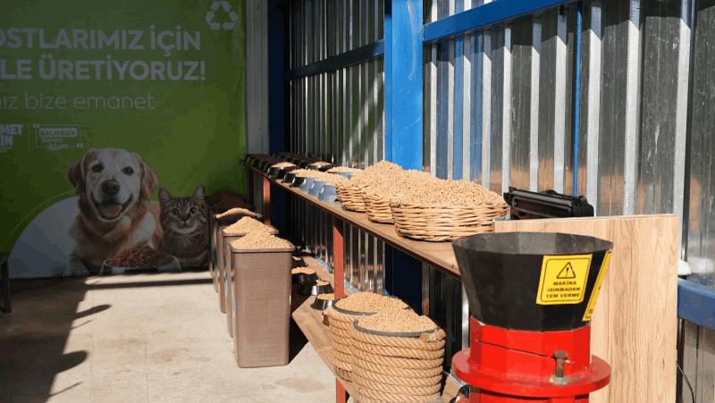 buyuksehir-can-dostlarin-mamasini-kendi-uretiyor