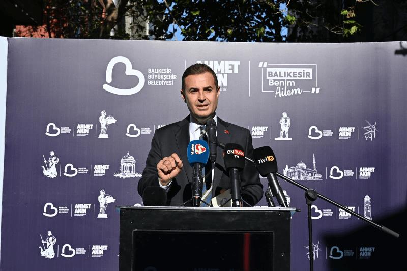 akindan-gonullere-dokunan-iki-acilis