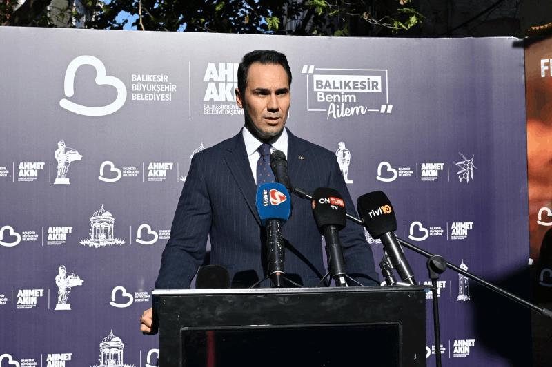 akindan-gonullere-dokunan-iki-acilis