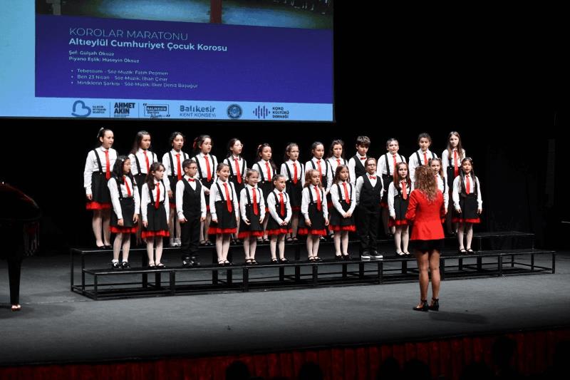 korolar-maratonu-muhtesem-performanslarla-basladi
