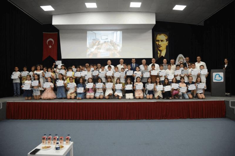 gonen-tech10da-mezuniyet-heyecani