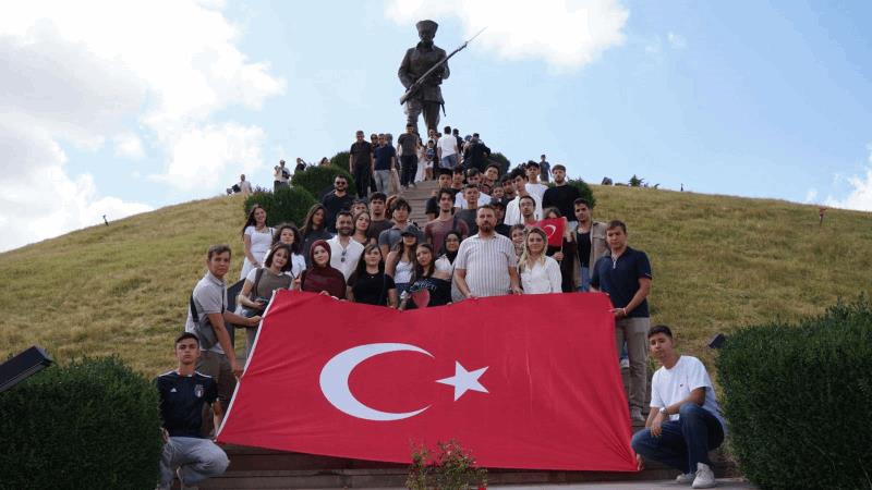 kuvayimilliyenin-bassehrinde-104-yil-coskusu