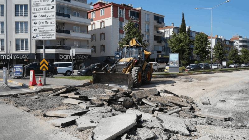 buyuksehir-savastepe-caddesini-yeniliyor