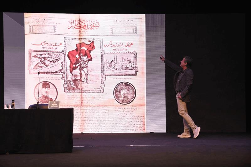 sinan-meydan-balikesirde-kurtulustan-kurulusa-cumhuriyeti-anlatti