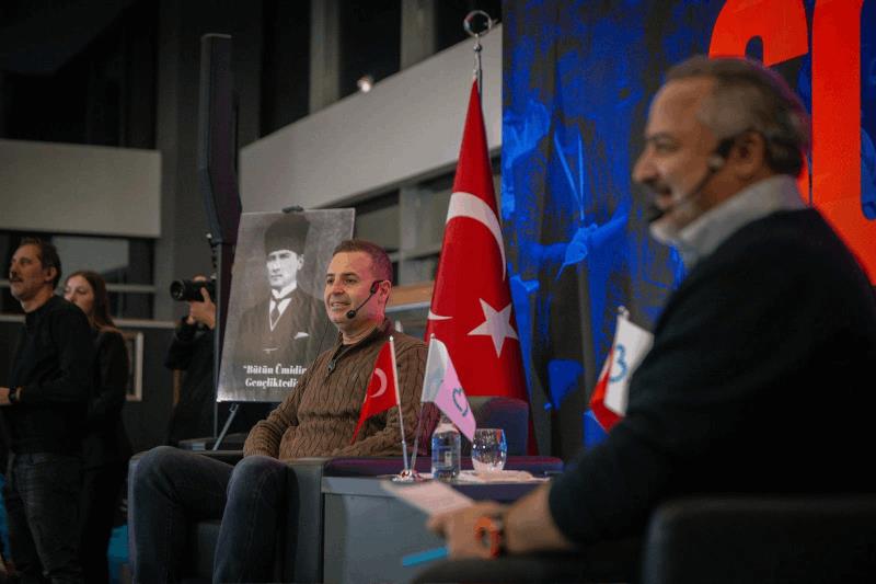 baskan-akin-genclerle-balikesirin-yarinini-konustu