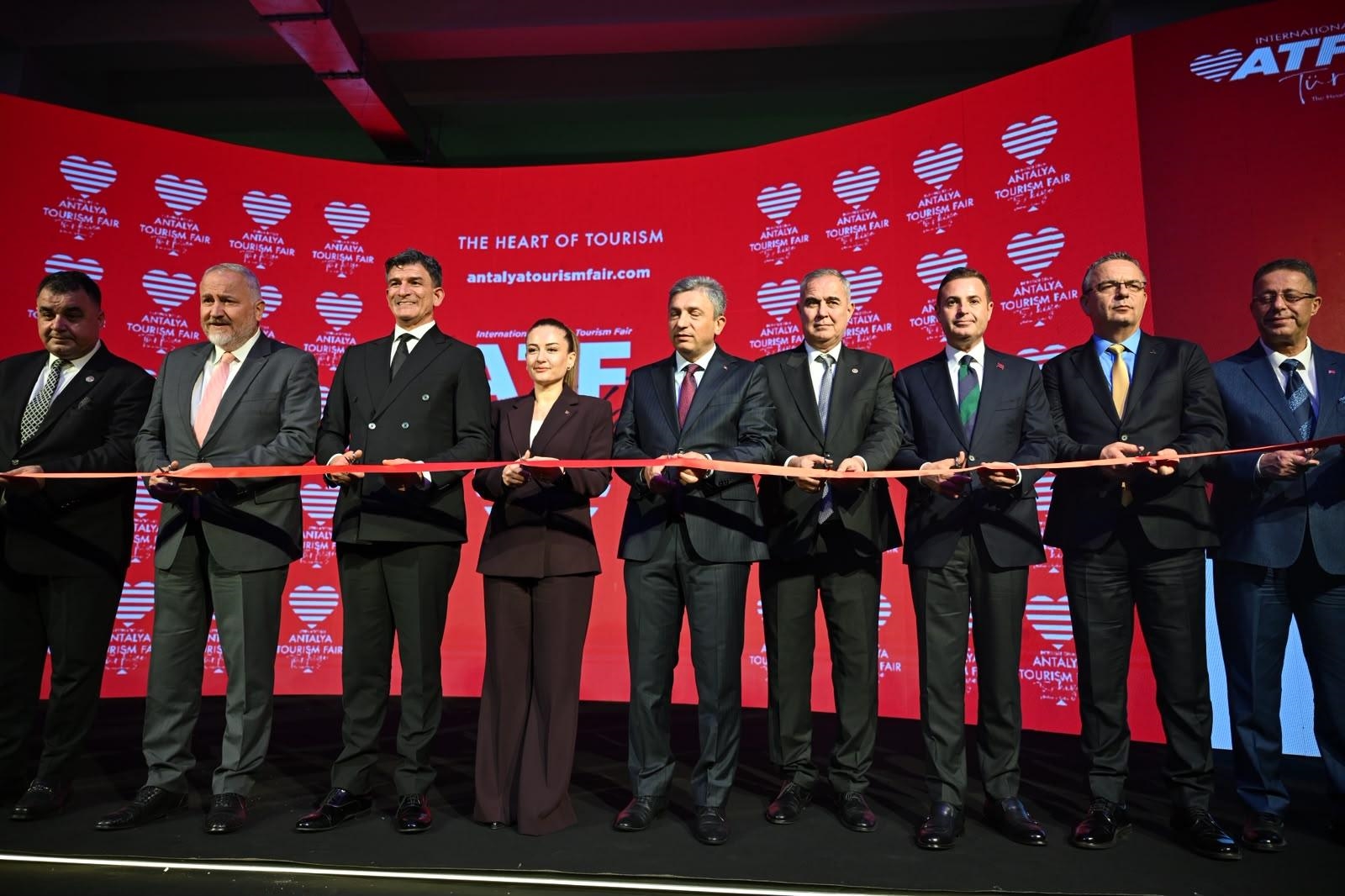 akin-balikesirimizin-adini-uluslararasi-turizmde-hak-ettigi-noktaya-tasiyoruz