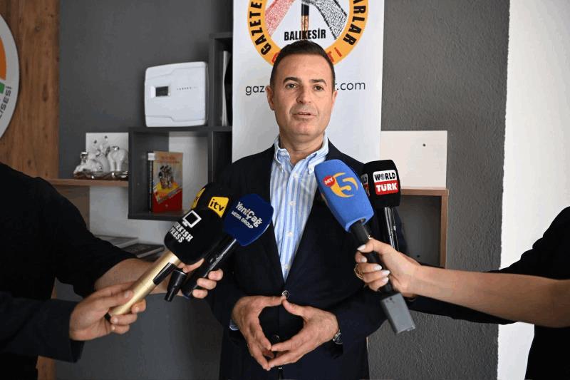 baskan-akin-kultur-rotasinda-balikesir-uluslararasi-medya-ve-yapay-zek-zirvesine-katildi