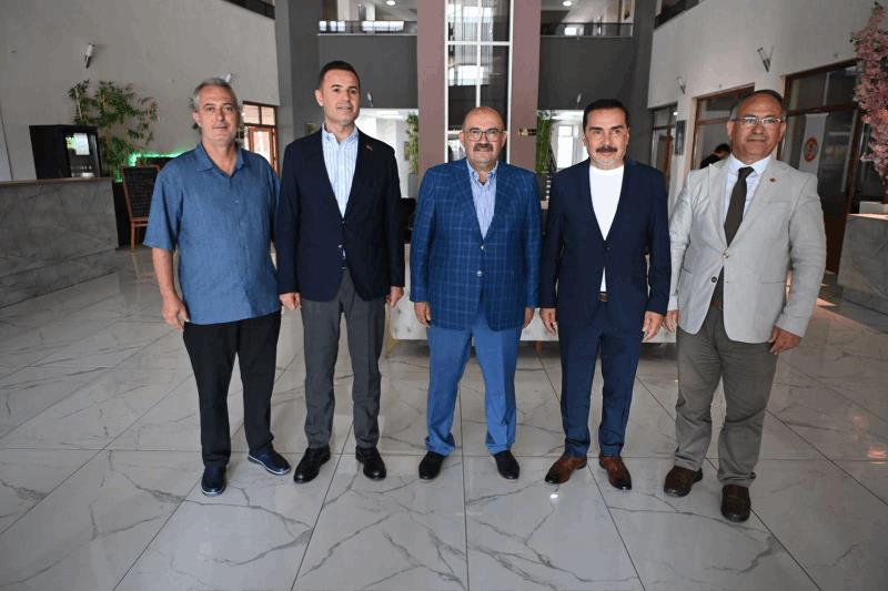 baskan-akin-kultur-rotasinda-balikesir-uluslararasi-medya-ve-yapay-zek-zirvesine-katildi