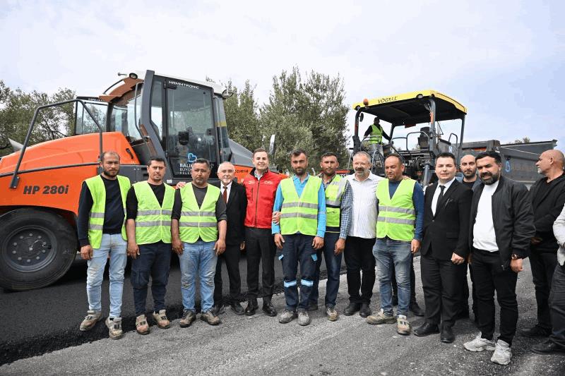 buyuksehir-yaz-kis-demeden-yol-calismalarina-devam-ediyor