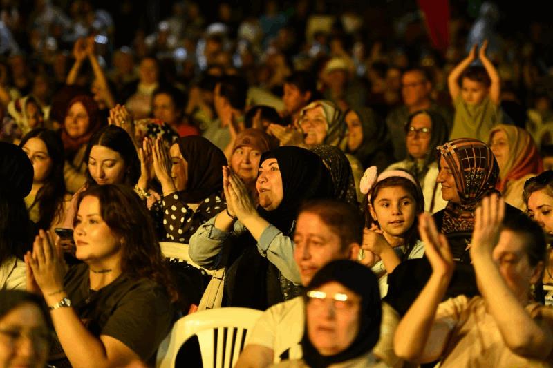 buyuksehirin-yaz-konserleri-yogun-ilgi-goruyor