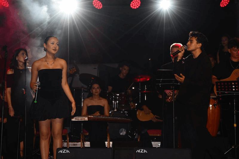 ayvalikta-yaz-konserleri-kapsaminda-mod10-ve-ayhan-erden-ruzgri-esti