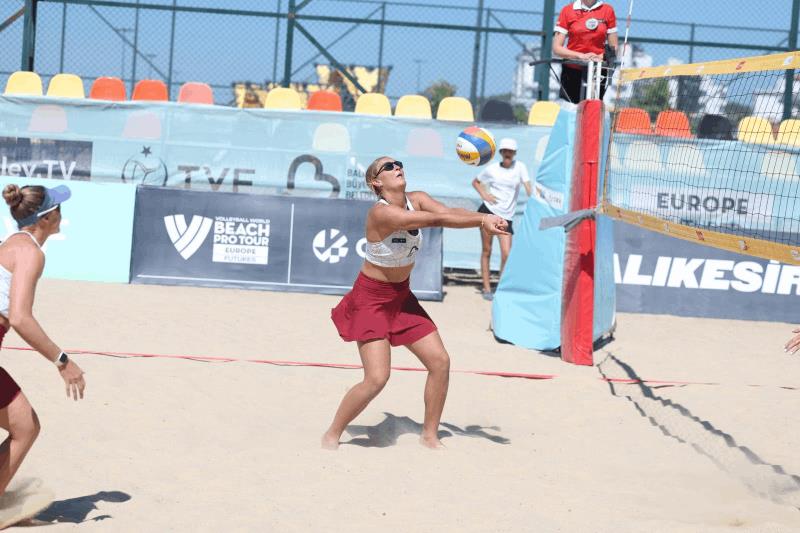plaj-voleybolu-dunya-turu-balikesir-etabi-sona-erdi
