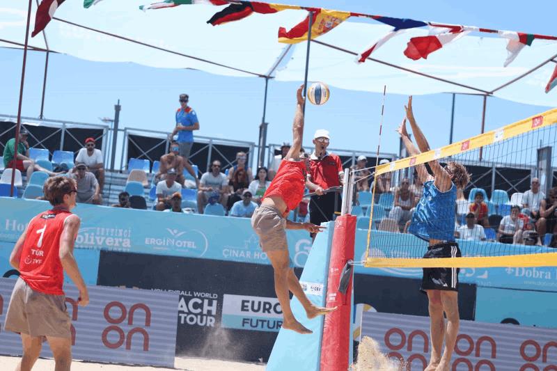 plaj-voleybolu-dunya-turu-balikesir-etabi-sona-erdi