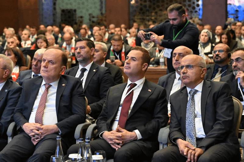 akindan-israile-sert-kinama