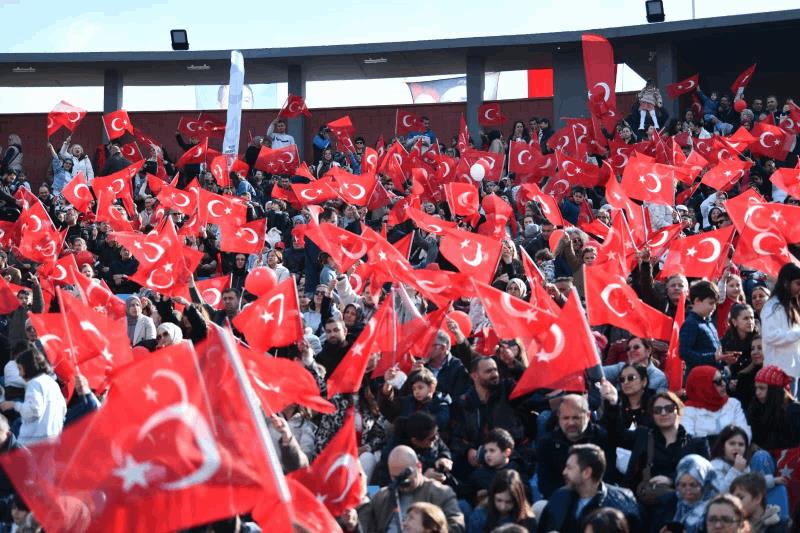 balikesirde-kardeslik-ruzgri