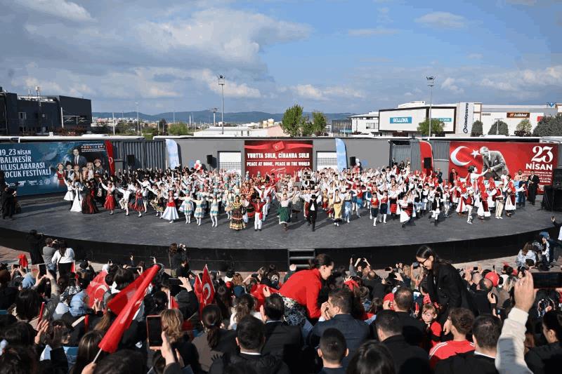 balikesirde-kardeslik-ruzgri