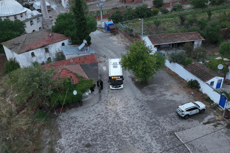 baskan-akinin-ulasim-hizmeti-uc-mahalleye-nefes-aldirdi