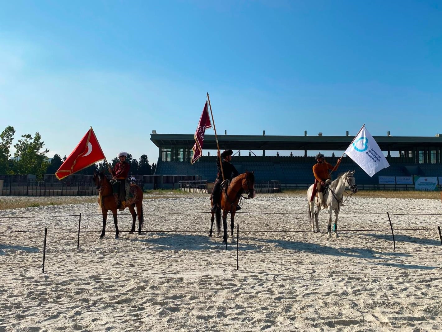 atli-okculuk-turkiye-sampiyonasi-yari-finalinde-buyuksehir-ruzgri-esti