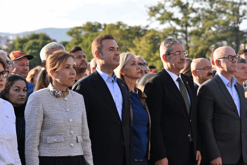 buyuksehirden-dunya-balikesirliler-gununde-muhtesem-kortej