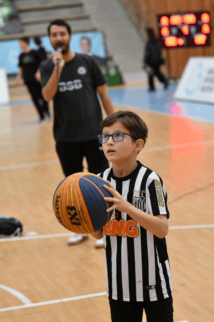 cumhuriyet-bayrami-etkinlikleri-yogun-ilgi-ile-gerceklestirildi