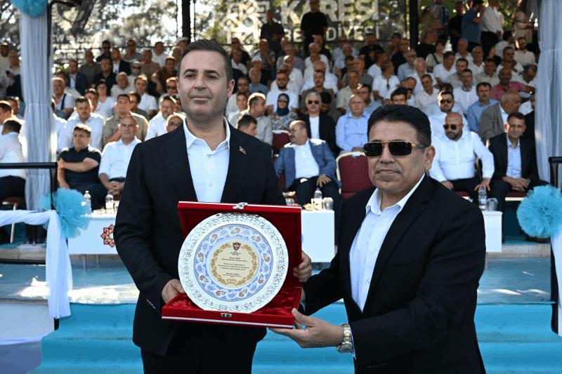 65-geleneksel-kurtdereli-mehmet-pehlivan-yagli-gureslerinin-baspehlivani-orhan-okulu