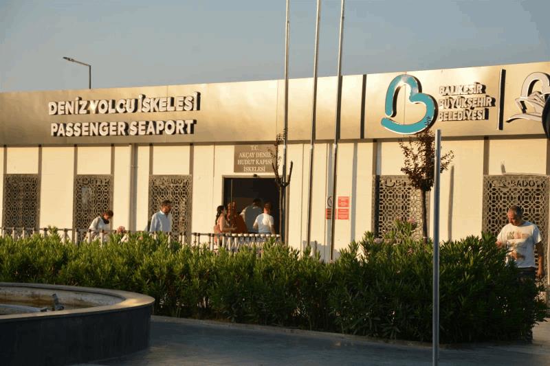 badonun-akcay-midilli-seferlerine-yogun-ilgi