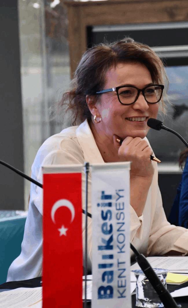 turkiye-kent-konseyleri-birliginin-yeni-baskani-sevinc-baykan-ozden