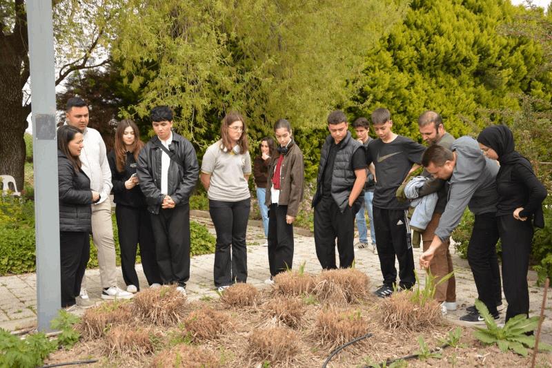 bacem-ile-ogrenciler-doganin-inceliklerini-ogreniyor