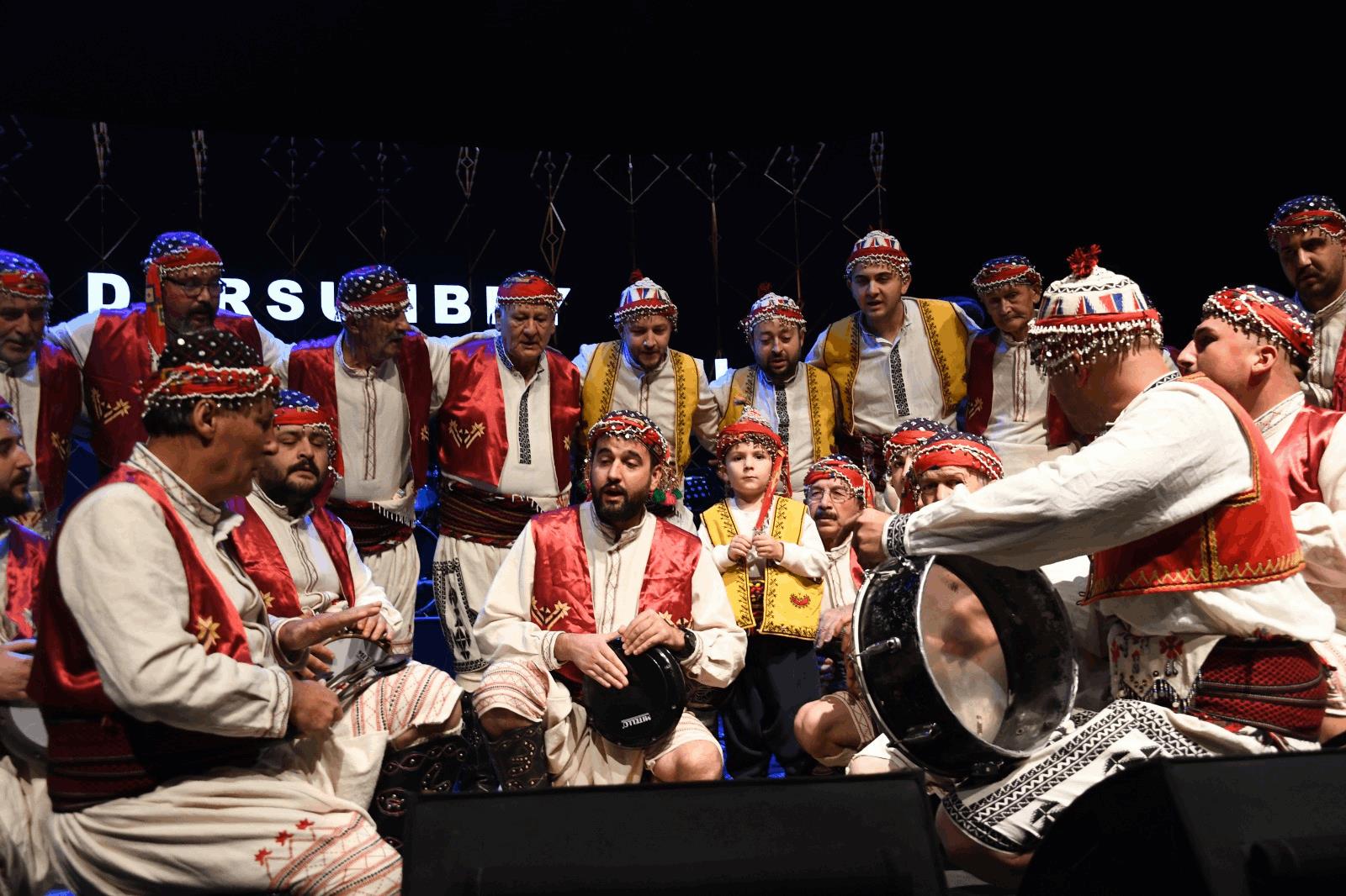 balikesirlilerden-uc-gun-suren-1010-etkinliklerine-yogun-ilgi