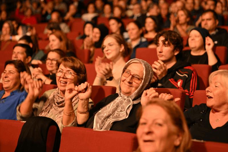 balikesirlilerden-uc-gun-suren-1010-etkinliklerine-yogun-ilgi